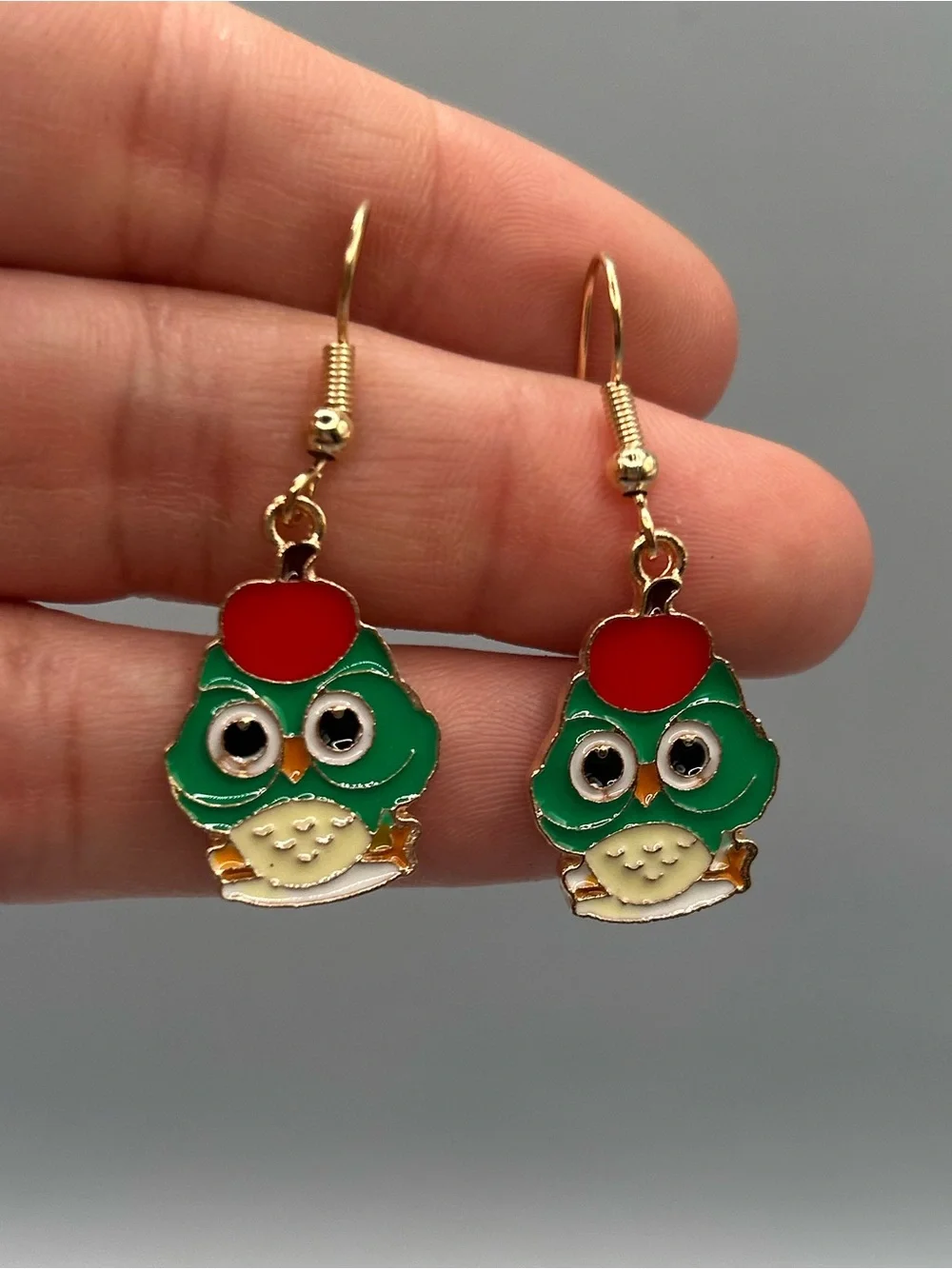 Green owl earrings with red apple teacher dangle gold tone French hook new gift